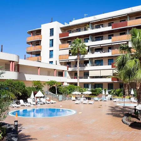 Home2book Stunning Sea Views & Pool Gigantes Апартаменты *