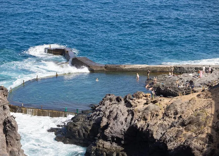 Home2book Stunning Sea Views & Pool Gigantes Apartment