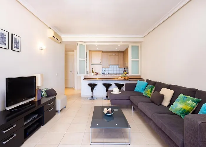 Home2book Stunning Sea Views & Pool Gigantes